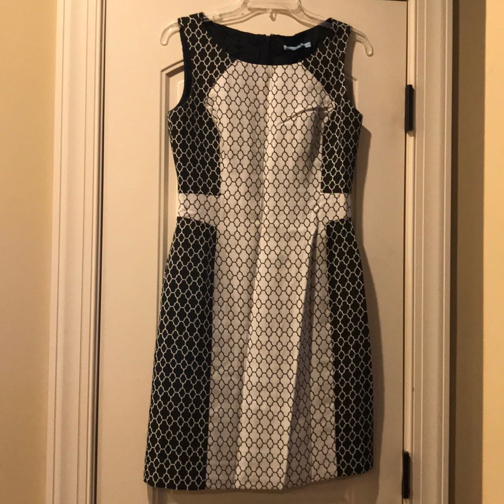 Antonio Melani size 4